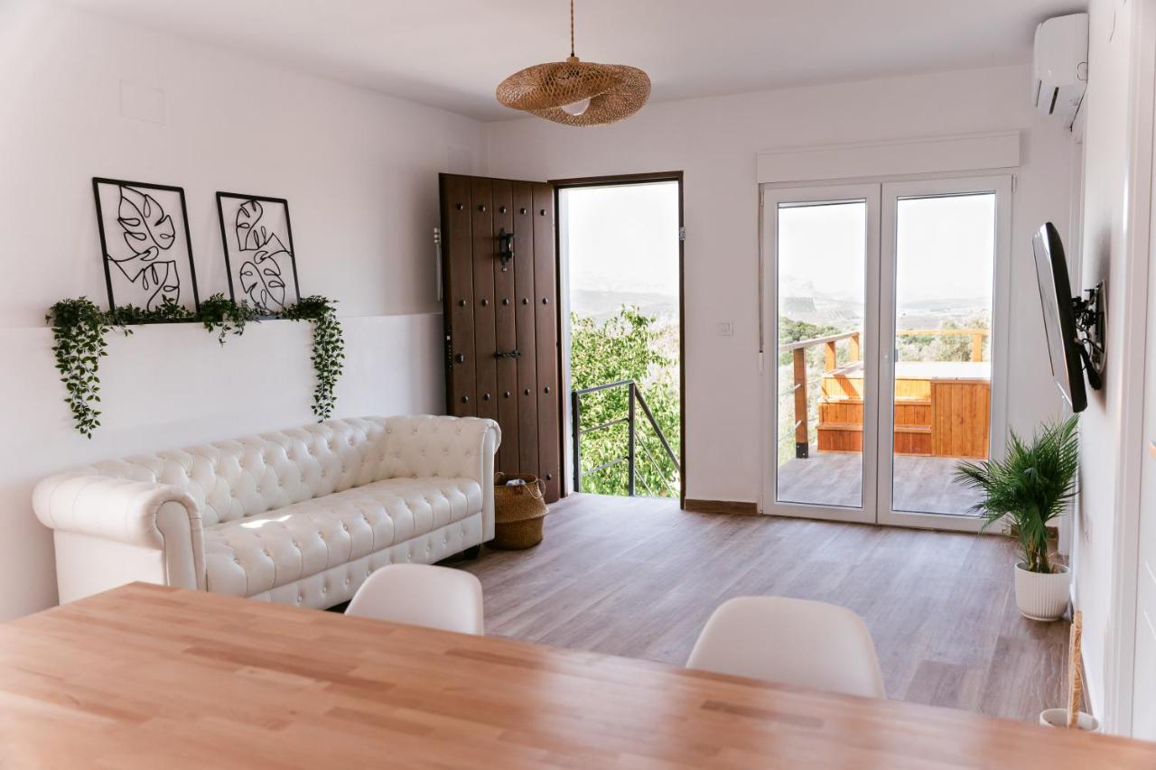 Alojamiento Rural Con Jacuzzi Privado Malaga Ngoại thất bức ảnh