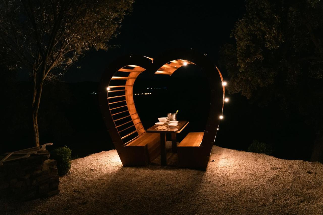 Alojamiento Rural Con Jacuzzi Privado Malaga Ngoại thất bức ảnh